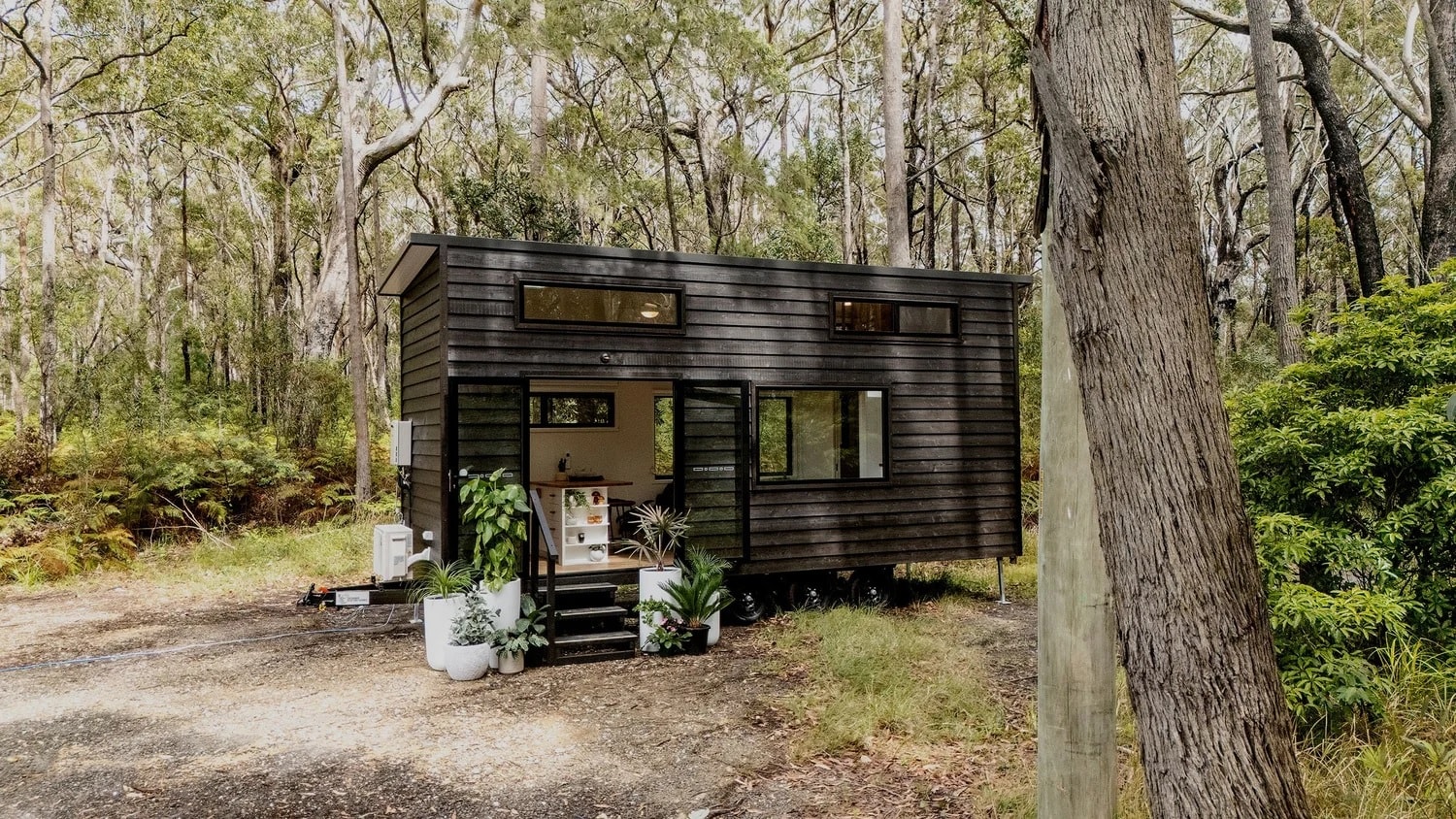 Seven Two: A Cute Tiny Home Designed for Two