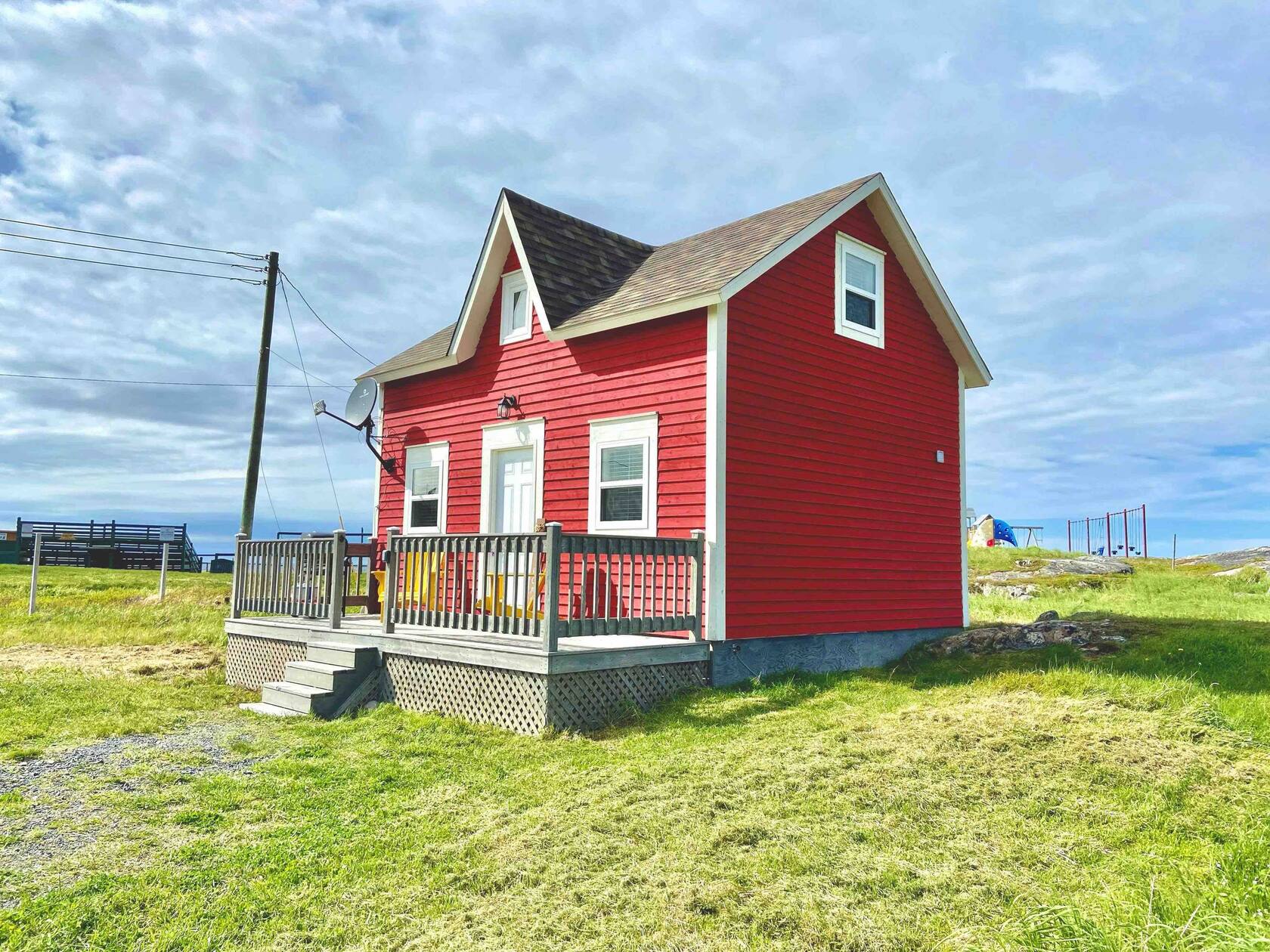 Where Can You Put a Tiny Home in Newfoundland? Zoning and Land Rules Explained