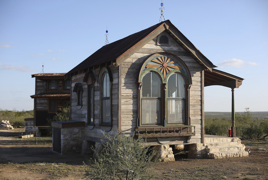 Tiny Living 4
