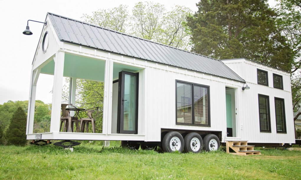 A Tiny Farmhouse with A Charming Front Porch