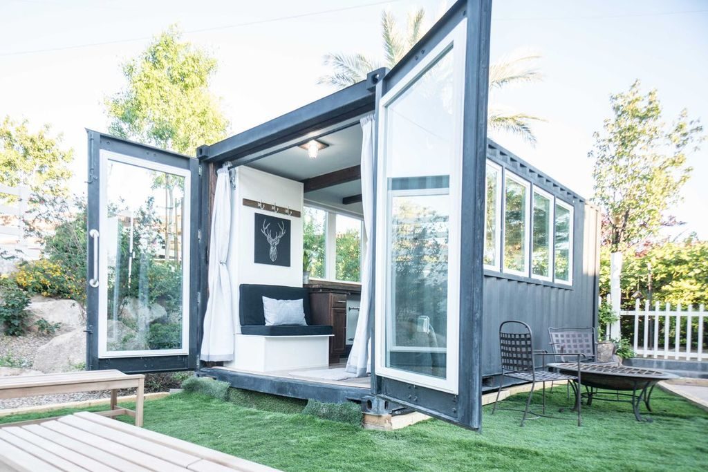 Shipping Containers: The Future of Luxury Tiny Homes?