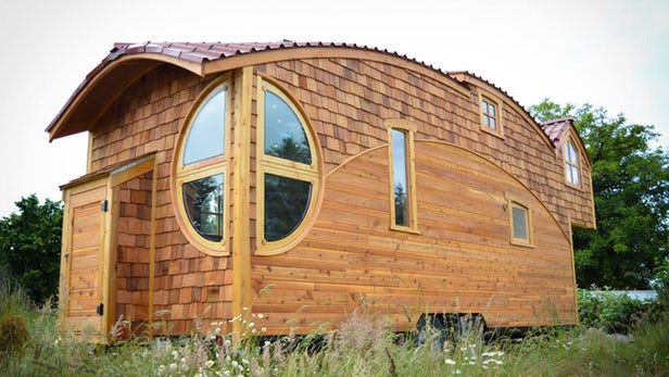 moo-dragon-tiny-house-1